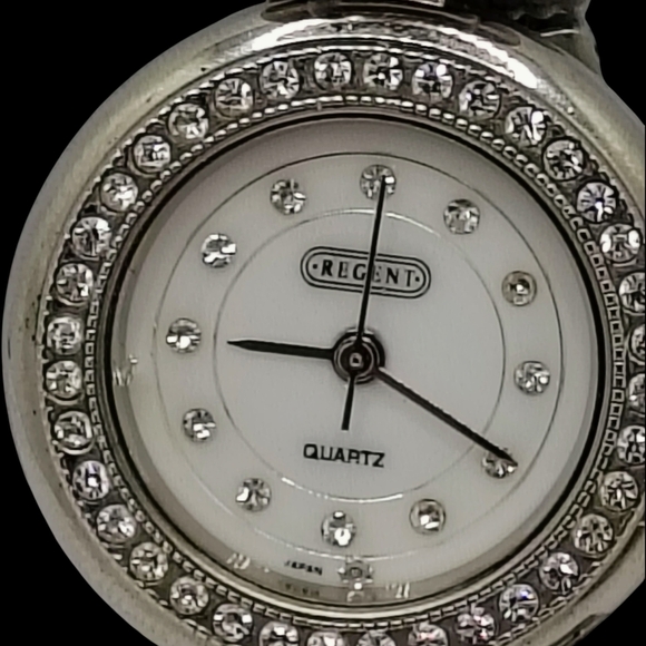 Regent Silver Quartz Watch with Crystal Details - Picture 7 of 8